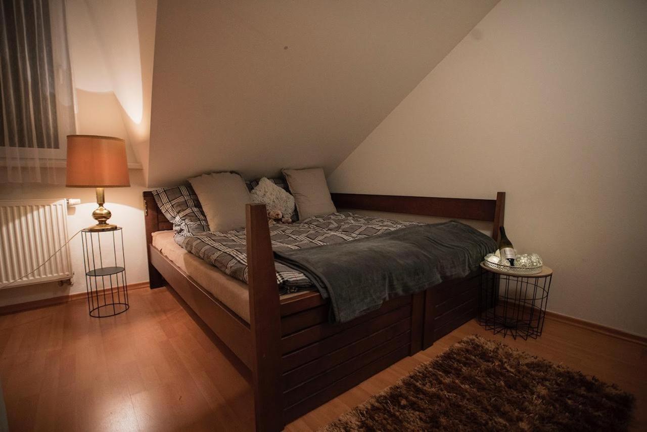 Hausfrymburk Villa Kültér fotó